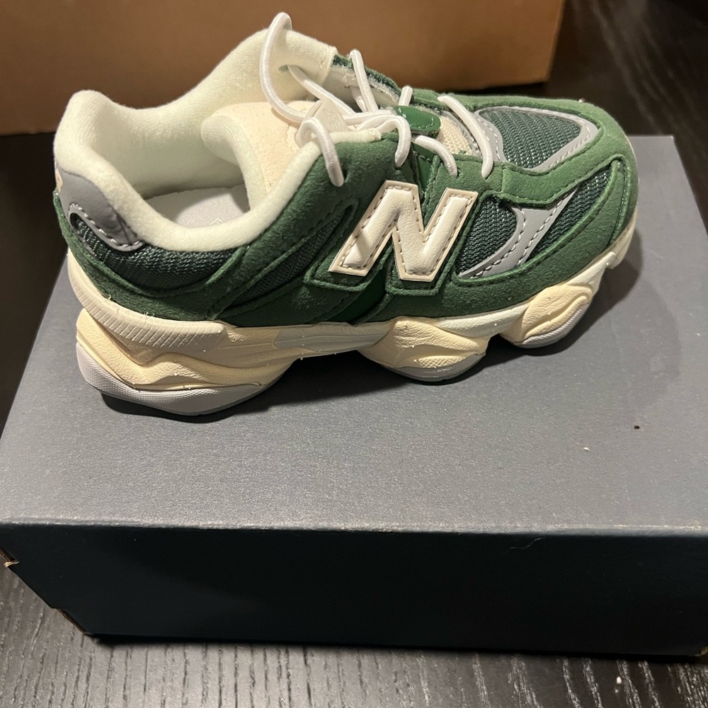 Toddler New Balance 9060